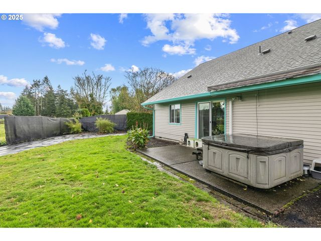 10 LEE Pl, Longview, WA 98632