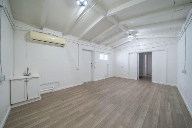 2130 Railroad Avenue, Redding, CA 96001