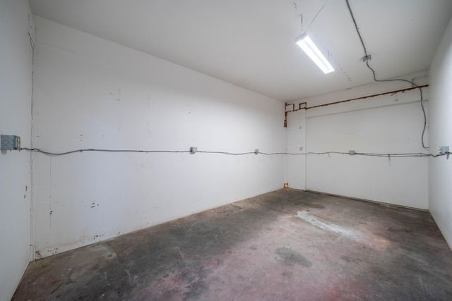 2130 Railroad Avenue, Redding, CA 96001