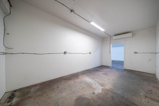 2130 Railroad Avenue, Redding, CA 96001