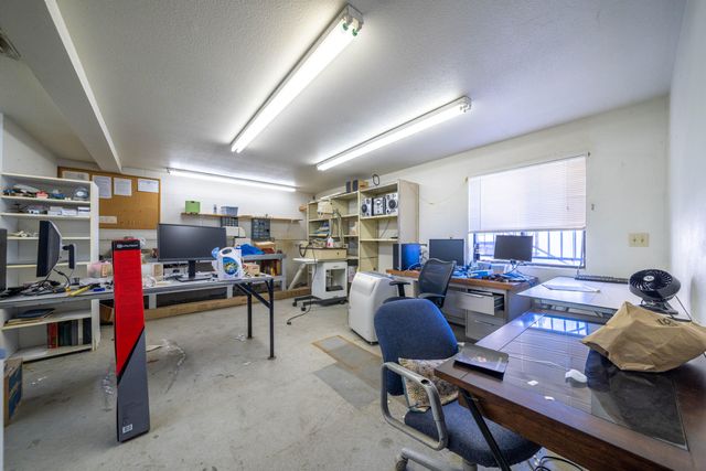 2130 Railroad Avenue, Redding, CA 96001