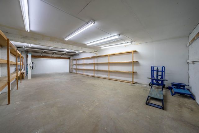 2130 Railroad Avenue, Redding, CA 96001