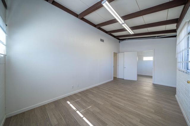 2130 Railroad Avenue, Redding, CA 96001