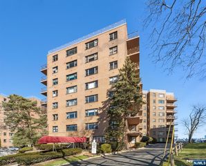 8800 Boulevard East 03b, North Bergen, NJ 07047