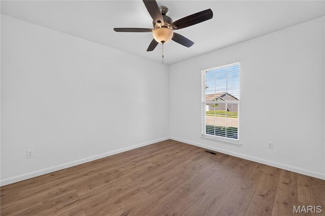 156 Hidden Bluffs Drive, Lake St Louis, MO 63367