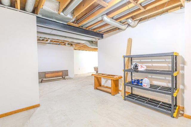 34508 Marina Court, Westland, MI 48185