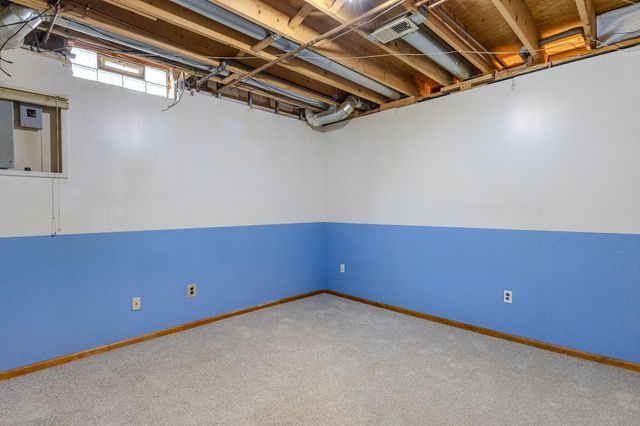 34508 Marina Court, Westland, MI 48185