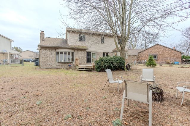 34508 Marina Court, Westland, MI 48185