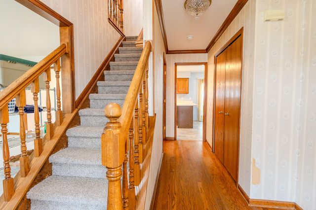 34508 Marina Court, Westland, MI 48185