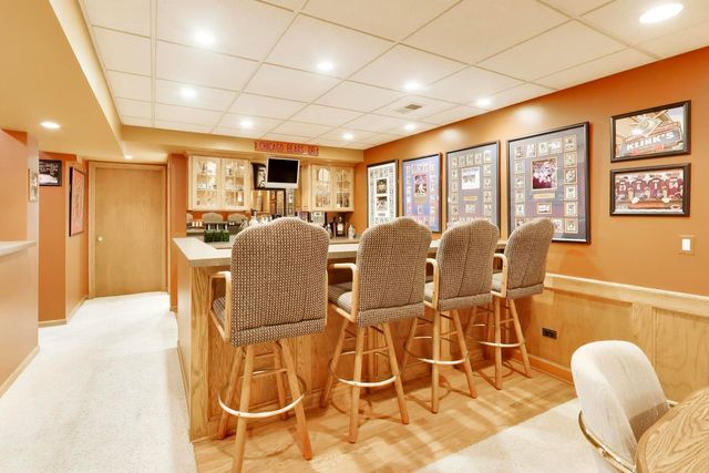 535 N Gateshead, Elk Grove Village, IL 60007