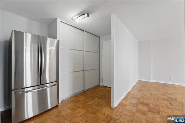6600 JFK Blvd E 18K, West New York, NJ 07093