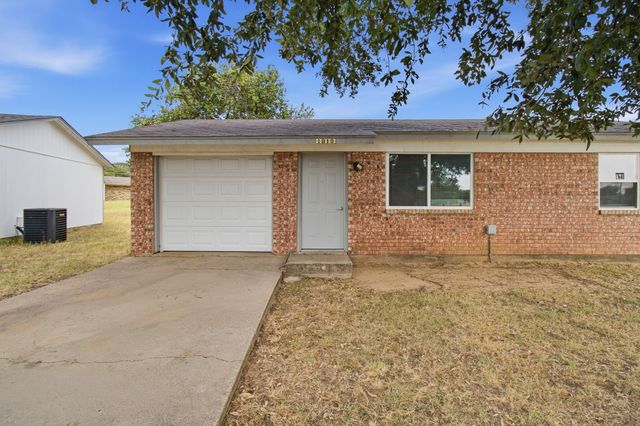 1819 Pelican W, Pelican Bay, TX 76020
