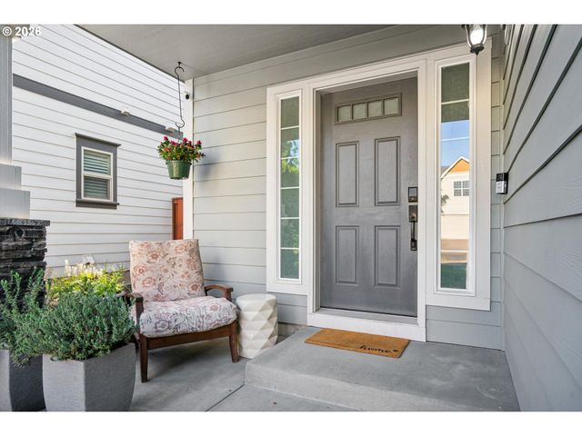 2137 N LEGACY Dr, Newberg, OR 97132