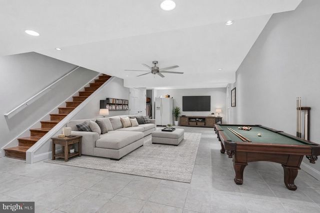 1327 GENERALS HWY, Crownsville, MD 21032