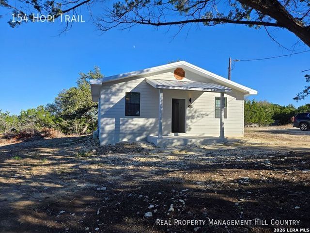 154 Hopi, Bandera, TX 78003