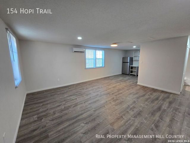 154 Hopi, Bandera, TX 78003