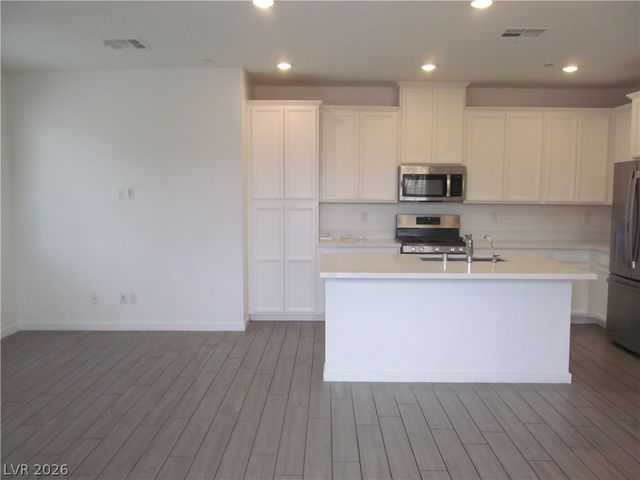 965 Nevada State Drive 11104, Henderson, NV 89002