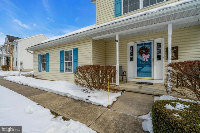 2593 HALLECK DR, Whitehall, PA 18052