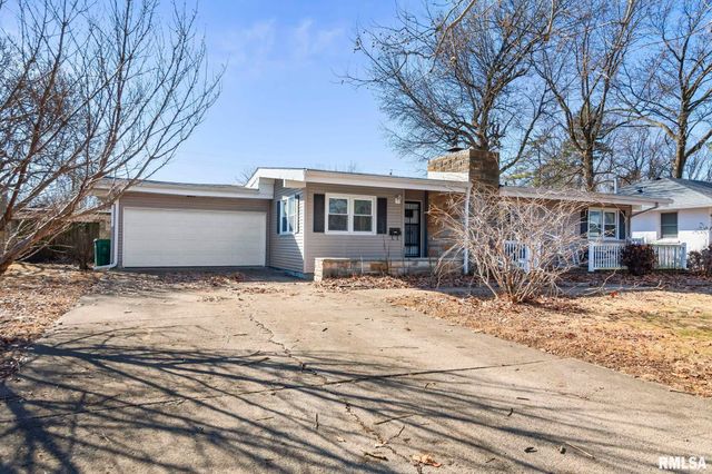 2028 PARKVIEW Drive, Springfield, IL 62704