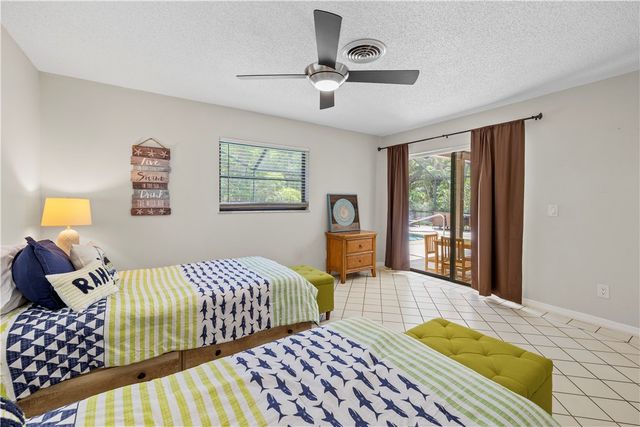 3820 Indian River Drive E, Vero Beach, FL 32963