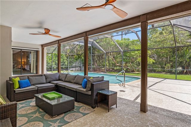 3820 Indian River Drive E, Vero Beach, FL 32963