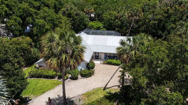 3820 Indian River Drive E, Vero Beach, FL 32963