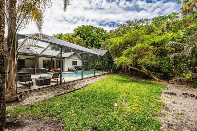 3820 Indian River Drive E, Vero Beach, FL 32963