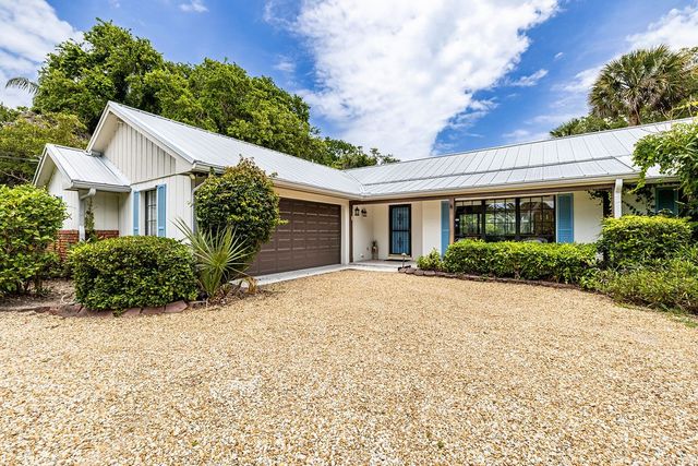 3820 Indian River Drive E, Vero Beach, FL 32963