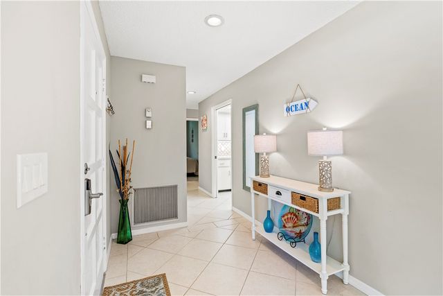 3820 Indian River Drive E, Vero Beach, FL 32963