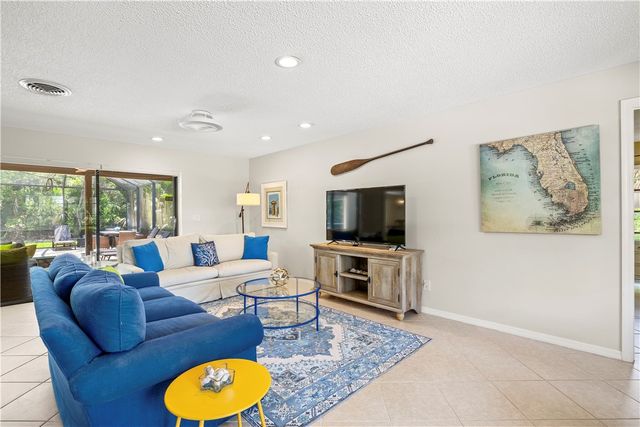 3820 Indian River Drive E, Vero Beach, FL 32963