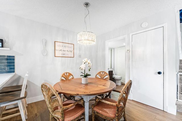 707 7th Court, Palm Beach Gardens, FL 33410