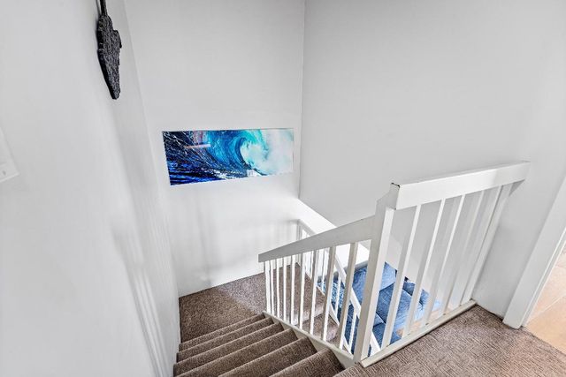 707 7th Court, Palm Beach Gardens, FL 33410