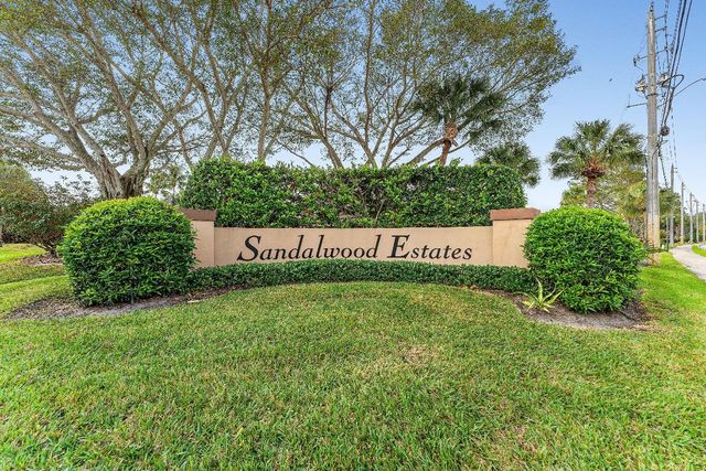 707 7th Court, Palm Beach Gardens, FL 33410