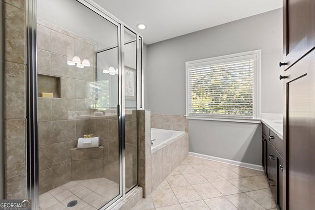 2199 Collins Ridge Drive NW, Atlanta, GA 30318