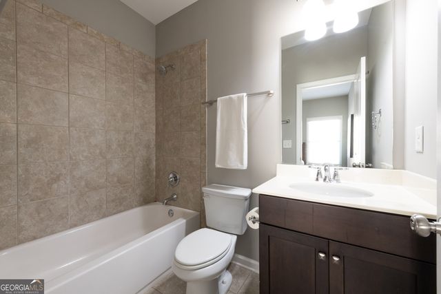 2199 Collins Ridge Drive NW, Atlanta, GA 30318