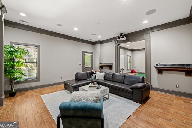 2199 Collins Ridge Drive NW, Atlanta, GA 30318