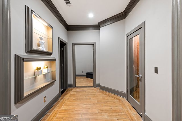 2199 Collins Ridge Drive NW, Atlanta, GA 30318