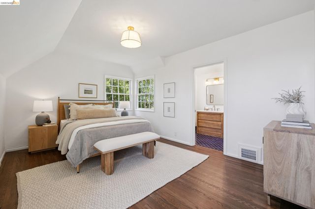 165 Bell Ave, Piedmont, CA 94611