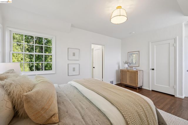 165 Bell Ave, Piedmont, CA 94611