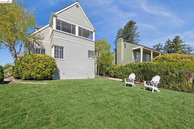 165 Bell Ave, Piedmont, CA 94611