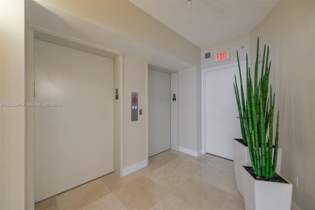 3101 S Ocean Dr 404, Hollywood, FL 33019
