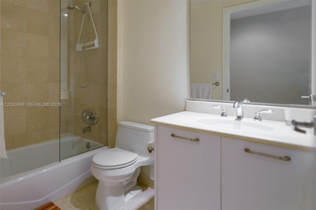3101 S Ocean Dr 404, Hollywood, FL 33019