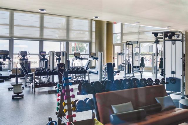 3101 S Ocean Dr 404, Hollywood, FL 33019