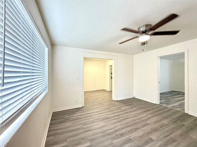 2137 NW 12th Street, Oklahoma City, OK 73107