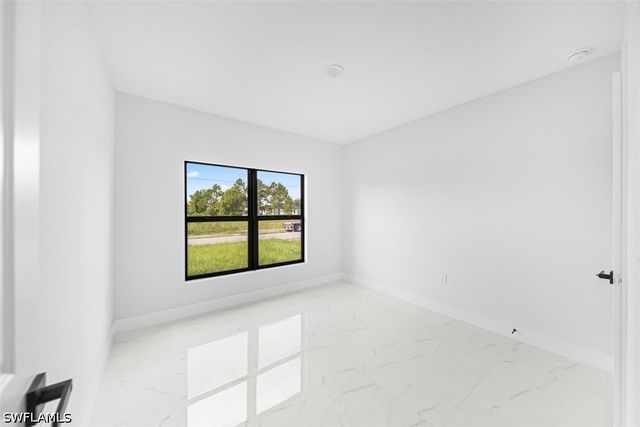 2814 12th ST SW, Lehigh Acres, FL 33976