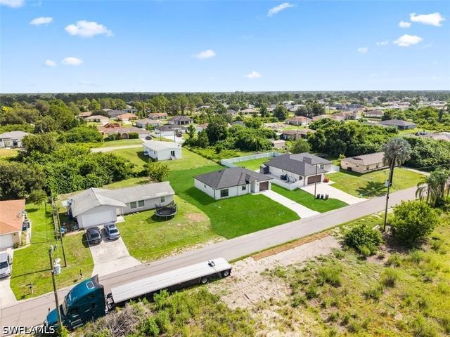 2814 12th ST SW, Lehigh Acres, FL 33976