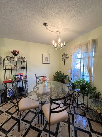 365 Mather Street 27, Hamden, CT 06514