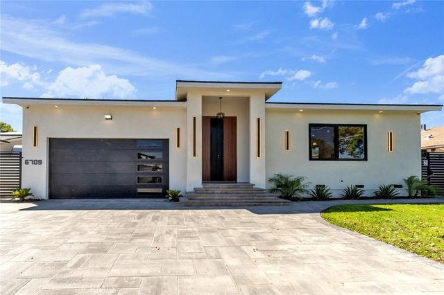 6709 Goodland Avenue, North Hollywood, CA 91606