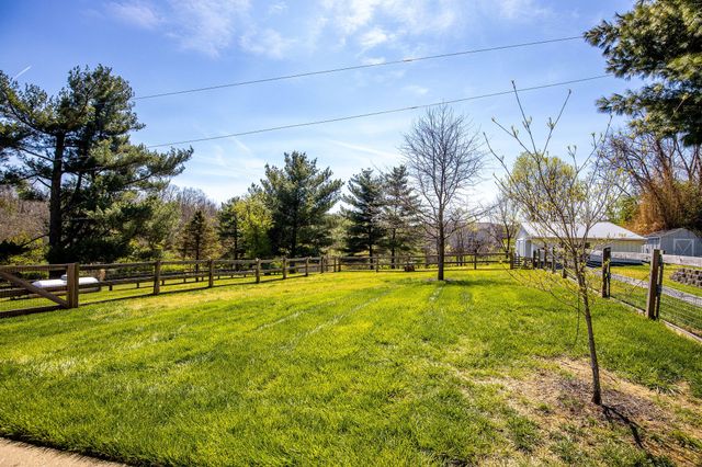 2487 Grandview Road, Alexandria, KY 41001