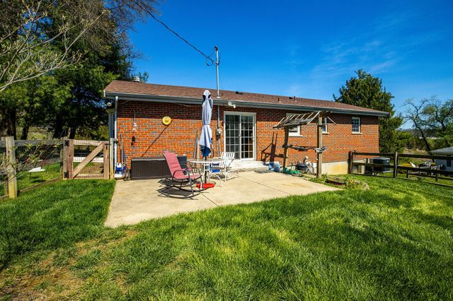 2487 Grandview Road, Alexandria, KY 41001